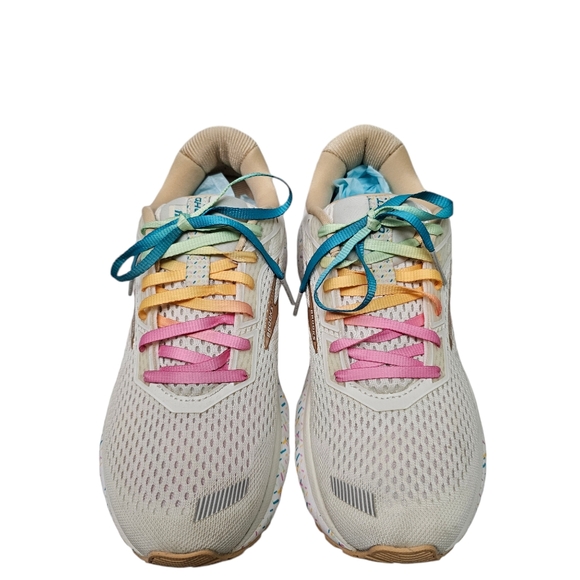 Brooks Ghost 12 limited edition Vanilla Sprinkles - Picture 2 of 10
